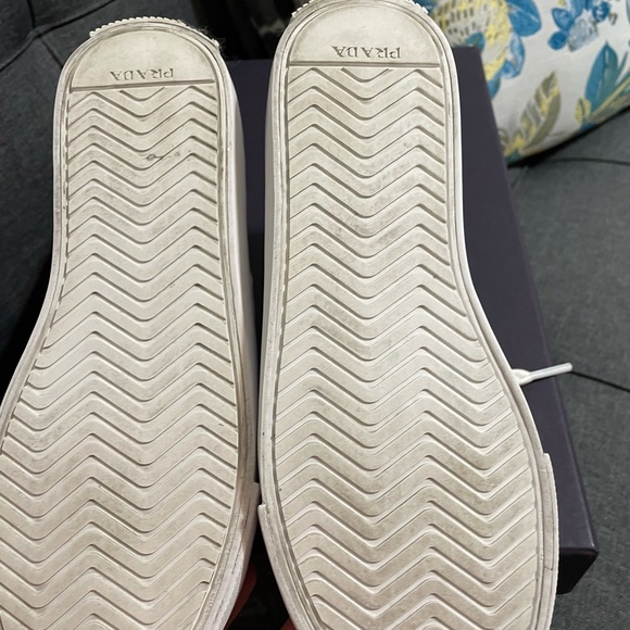 PRADA ❤️⭐️ VITELLO SOFT CANVAS WHITE SNEAKERS🌟 - Picture 3 of 6